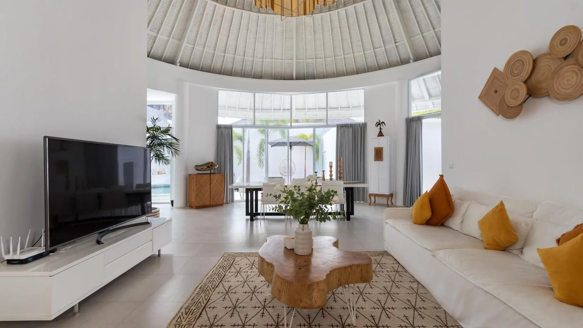 Villa Weiss Berawa Canggu  0*, Canggu (Bali)