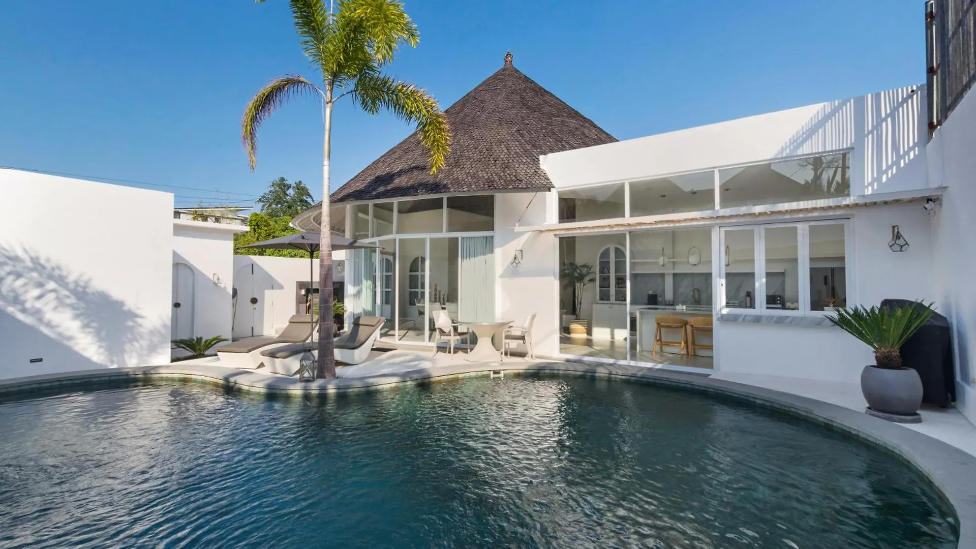 Villa Weiss Berawa Canggu  Indonesia